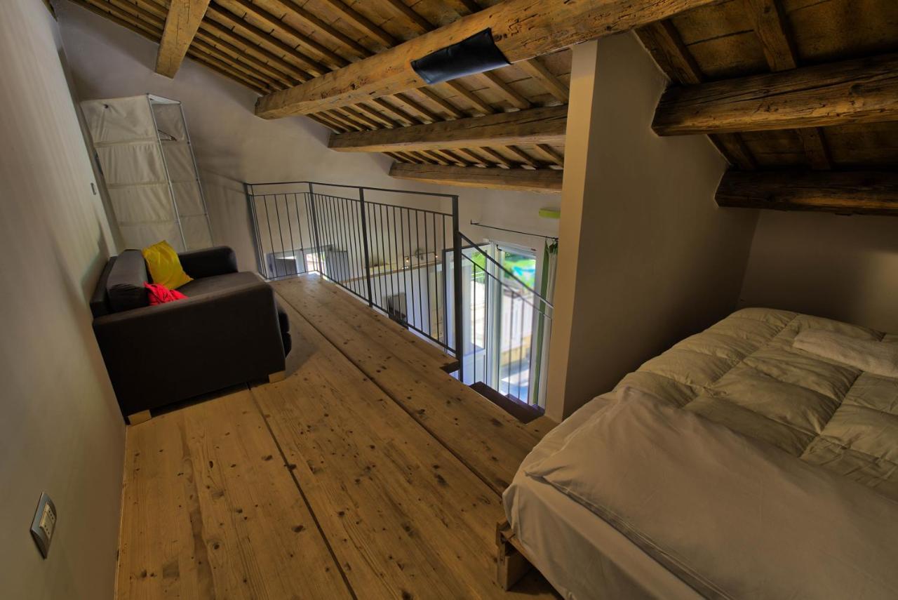 Grande Villa Storica Per Vacanze Con Giardino Privato E Piscina Ostra Екстер'єр фото