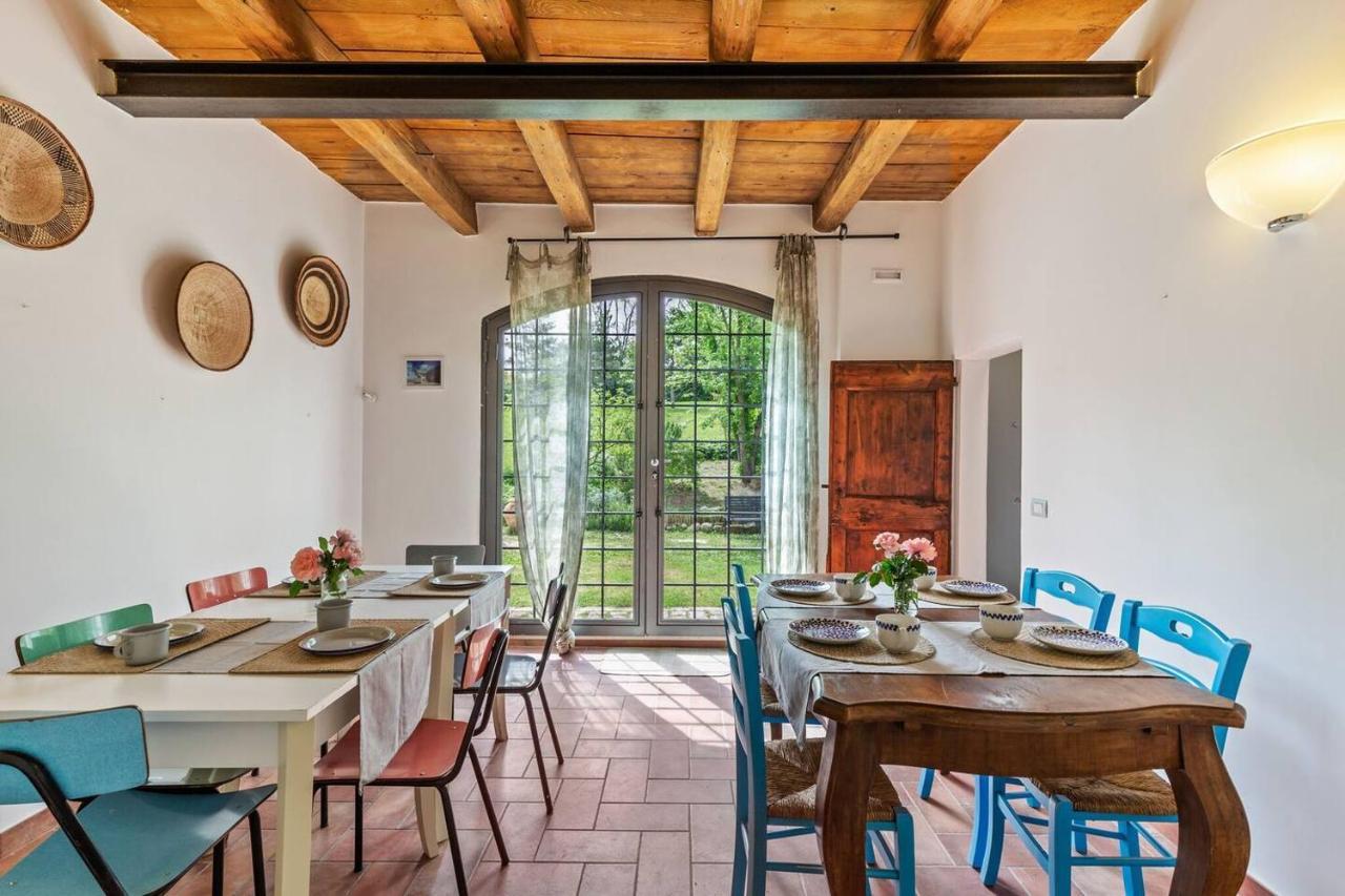 Grande Villa Storica Per Vacanze Con Giardino Privato E Piscina Ostra Екстер'єр фото