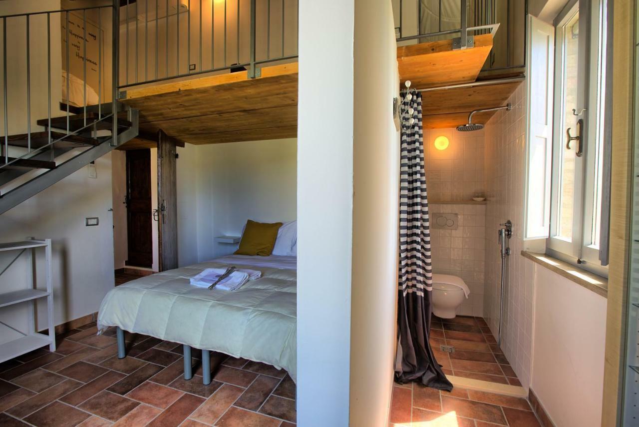 Grande Villa Storica Per Vacanze Con Giardino Privato E Piscina Ostra Екстер'єр фото
