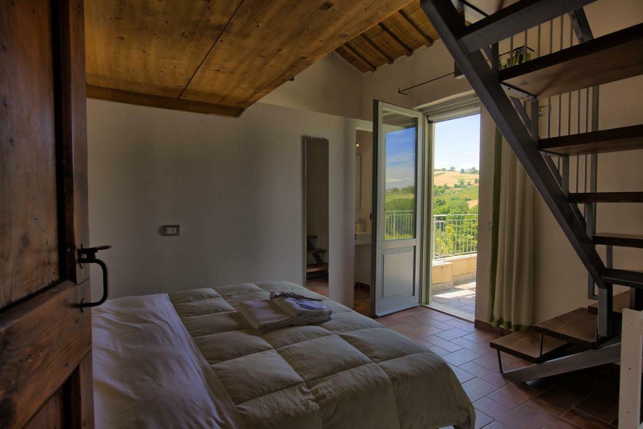 Grande Villa Storica Per Vacanze Con Giardino Privato E Piscina Ostra Екстер'єр фото